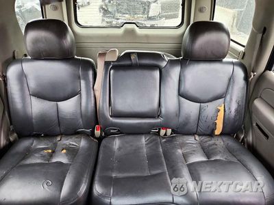Zdjęcie 10 z 13 samochodu: 2005 CHEVROLET TAHOE C1500 VIN:1GNEC13T95R171686 - miniatura