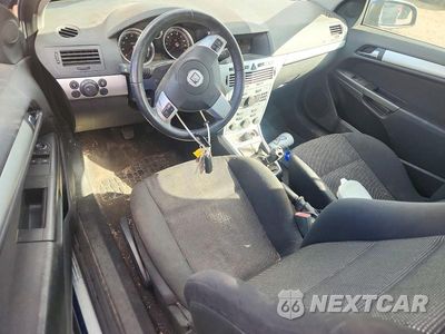 Zdjęcie 8 z 12 samochodu: 2008 SATURN ASTRA XR VIN:W08AT271885069631 - miniatura