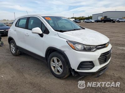 Czwarte zdjęcie samochodu z boku: 2017 CHEVROLET TRAX LS VIN:KL7CJNSB0HB220080 - miniatura