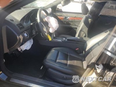 Zdjęcie 7 z 12 samochodu: 2011 MERCEDES-BENZ C 300 VIN:WDDGF5EB3BF629097 - miniatura