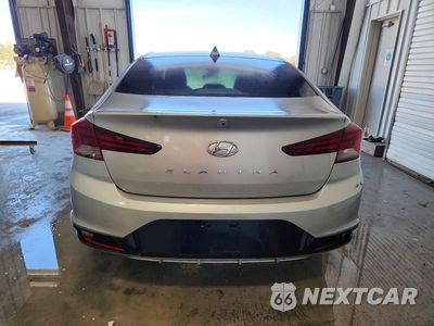 Zdjęcie 6 z 12 samochodu: 2020 HYUNDAI ELANTRA SEL VIN:5NPD84LF9LH577859 - miniatura