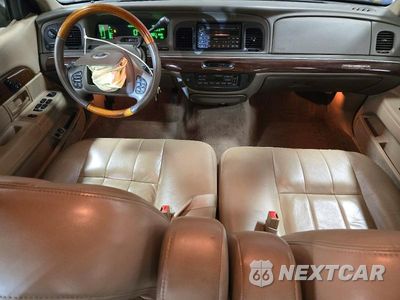 Zdjęcie 8 z 12 samochodu: 2003 MERCURY GRAND MARQUIS LS VIN:2MEFM75W63X655255 - miniatura