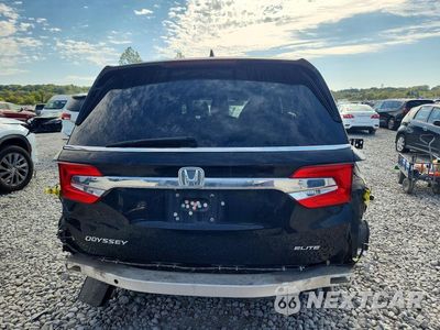 Zdjęcie 6 z 13 samochodu: 2018 HONDA ODYSSEY ELITE VIN:5FNRL6H90JB000698 - miniatura
