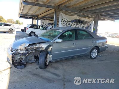 2005 TOYOTA CAMRY LE 4T1BE32KX5U623504 - główne zdjęcie licytacji z USA - miniatura