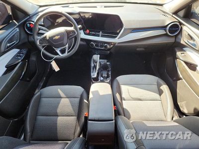 Zdjęcie 8 z 13 samochodu: 2025 CHEVROLET TRAX 1LT VIN:KL77LHEP6SC314325 - miniatura