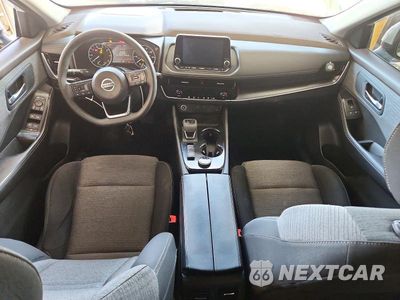 Zdjęcie 8 z 13 samochodu: 2021 NISSAN ROGUE SV VIN:5N1AT3BB8MC815431 - miniatura
