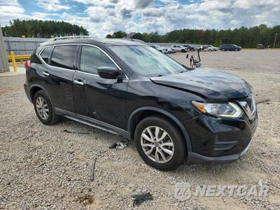 Czwarte zdjęcie samochodu z boku: 2018 NISSAN ROGUE SV VIN:KNMAT2MT5JP515581 - miniatura