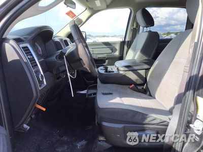 Zdjęcie 7 z 13 samochodu: 2021 RAM 1500 CLASSIC SLT VIN:1C6RR6LG2MS530013 - miniatura