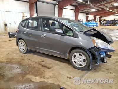 Czwarte zdjęcie samochodu z boku: 2013 HONDA FIT VIN:JHMGE8H37DC063273 - miniatura