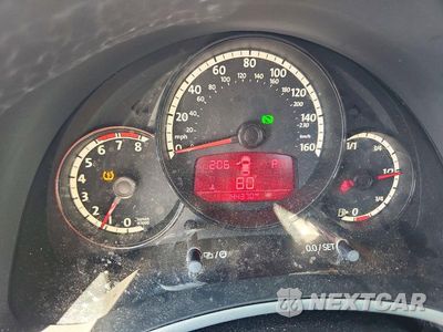 Zdjęcie 9 z 12 samochodu: 2013 VOLKSWAGEN BEETLE TURBO VIN:3VWV67AT7DM608829 - miniatura