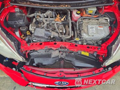 Zdjęcie 11 z 12 samochodu: 2012 TOYOTA PRIUS C ONE VIN:JTDKDTB38C1501321 - miniatura