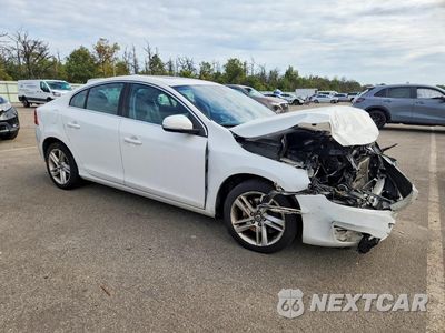 Czwarte zdjęcie samochodu z boku: 2014 VOLVO S60 T5 VIN:YV1612FS1E2273109 - miniatura