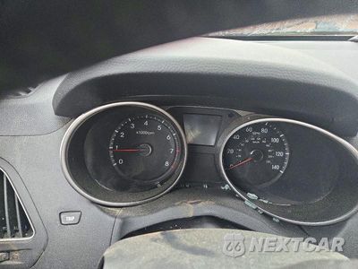 Zdjęcie 9 z 13 samochodu: 2011 HYUNDAI TUCSON GLS VIN:KM8JUCAC0BU257900 - miniatura