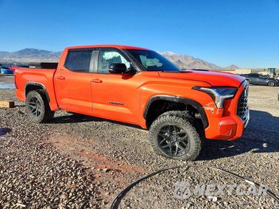 Czwarte zdjęcie samochodu z boku: 2024 TOYOTA TUNDRA LIMITED HV VIN:5TFWC5DB5RX045241 - miniatura