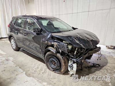 Czwarte zdjęcie samochodu z boku: 2018 NISSAN ROGUE S VIN:5N1AT2MV1JC796752 - miniatura