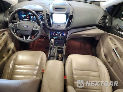Zdjęcie 8 z 13 samochodu: 2018 FORD ESCAPE SEL VIN:1FMCU9HD7JUA96776 - miniatura