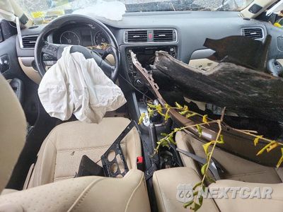 Zdjęcie 8 z 13 samochodu: 2013 VOLKSWAGEN JETTA TDI VIN:3VWLL7AJ3DM290299 - miniatura