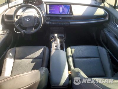 Zdjęcie 8 z 12 samochodu: 2024 TOYOTA PRIUS LIMITED VIN:JTDACAAU2R3027134 - miniatura
