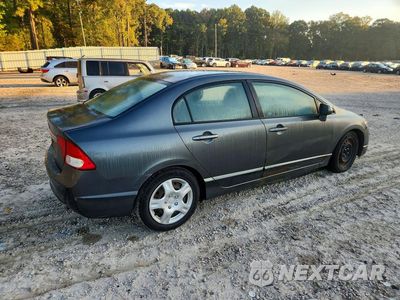 Trzecie zdjęcie samochodu z tyłu: 2010 HONDA CIVIC LX VIN:2HGFA1F50AH581966 - miniatura