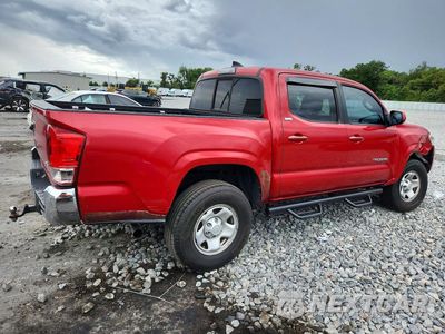 Trzecie zdjęcie samochodu z tyłu: 2016 TOYOTA TACOMA SR5 V6 VIN:3TMAZ5CN8GM003024 - miniatura