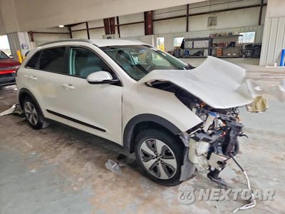 Czwarte zdjęcie samochodu z boku: 2019 KIA NIRO EX VIN:KNDCC3LCXK5232333 - miniatura