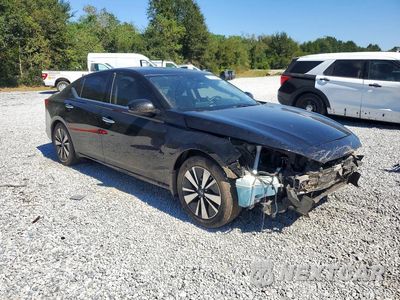 Czwarte zdjęcie samochodu z boku: 2020 NISSAN ALTIMA SV VIN:1N4BL4DV0LC246553 - miniatura