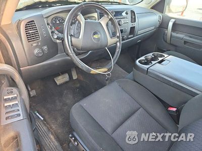 Zdjęcie 8 z 12 samochodu: 2013 CHEVROLET SILVERADO K1500 LT VIN:1GCRKSE72DZ247394 - miniatura