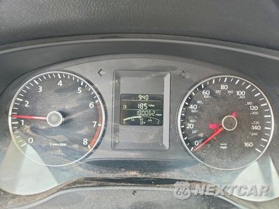 Zdjęcie 9 z 12 samochodu: 2013 VOLKSWAGEN JETTA SE VIN:3VWBX7AJ8DM434638 - miniatura