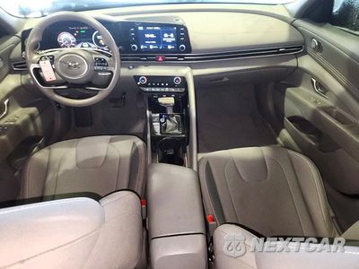 Zdjęcie 8 z 12 samochodu: 2022 HYUNDAI ELANTRA SEL VIN:5NPLS4AG4NH084263 - miniatura