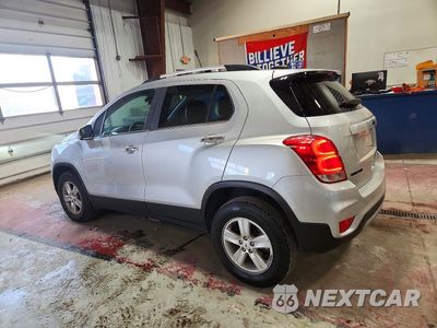 Drugie zdjęcie samochodu z przodu: 2018 CHEVROLET TRAX 1LT VIN:KL7CJPSB9JB596746 - miniatura