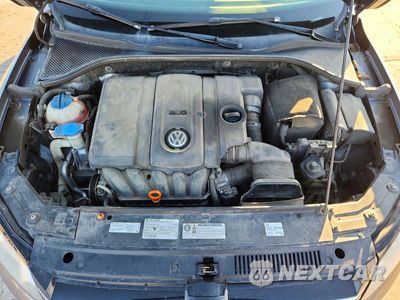 Zdjęcie 11 z 12 samochodu: 2012 VOLKSWAGEN PASSAT SE VIN:1VWBH7A32CC097687 - miniatura