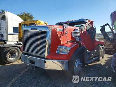 2012 FREIGHTLINER CORONADO SD122 SEMI TRUCK 1FUJGNBG7CDBR1755 - główne zdjęcie licytacji z USA - miniatura