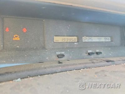 Zdjęcie 9 z 12 samochodu: 2001 TOYOTA AVALON XL VIN:4T1BF28B81U172484 - miniatura