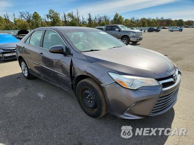 Czwarte zdjęcie samochodu z boku: 2017 TOYOTA CAMRY LE VIN:4T1BF1FK9HU286677 - miniatura