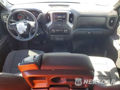 Zdjęcie 8 z 12 samochodu: 2022 CHEVROLET SILVERADO C2500 HEAVY DUTY VIN:1GC5WLE7XNF115897 - miniatura