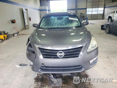 Piąte zdjęcie samochodu w środku: 2014 NISSAN ALTIMA 2.5 S VIN:1N4AL3AP4EC401541 - miniatura