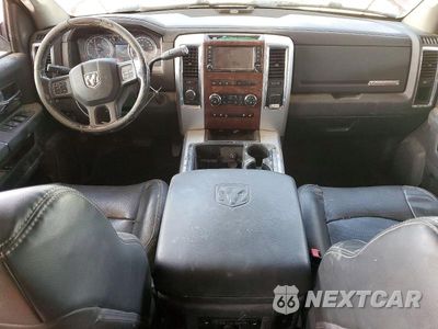 Zdjęcie 8 z 12 samochodu: 2012 DODGE RAM 3500 LARAMIE VIN:3C63D3ML7CG184237 - miniatura
