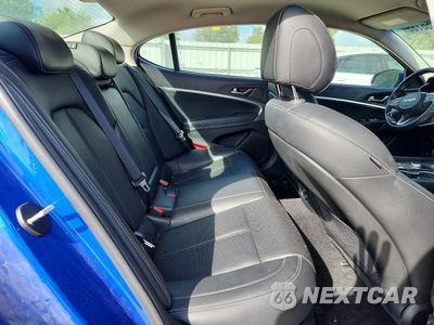 Zdjęcie 10 z 13 samochodu: 2022 GENESIS G70 2.0T VIN:KMTG34TA2NU092926 - miniatura