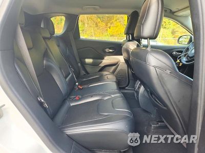 Zdjęcie 11 z 13 samochodu: 2020 JEEP CHEROKEE LATITUDE PLUS VIN:1C4PJMLB3LD594239 - miniatura