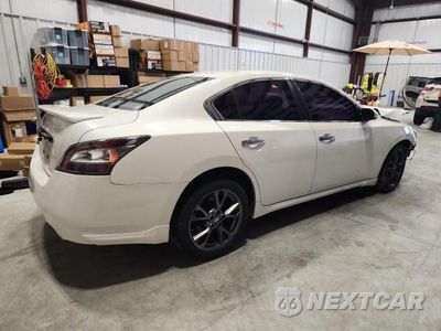 Trzecie zdjęcie samochodu z tyłu: 2012 NISSAN MAXIMA 3.5 S VIN:1N4AA5AP8CC812908 - miniatura