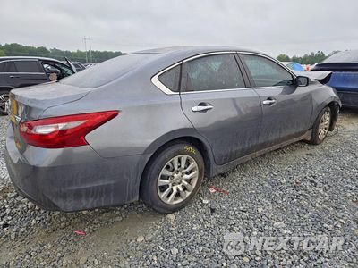 Trzecie zdjęcie samochodu z tyłu: 2018 NISSAN ALTIMA 2.5 S VIN:1N4AL3AP9JC143883 - miniatura