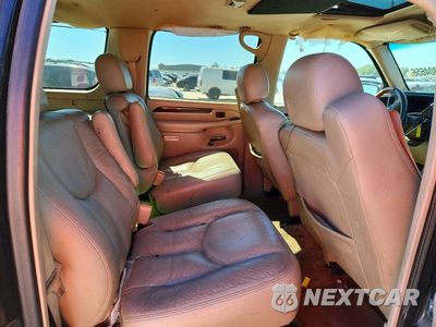 Zdjęcie 11 z 13 samochodu: 2003 CADILLAC ESCALADE ESV VIN:3GYFK66N63G264571 - miniatura