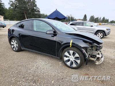 Czwarte zdjęcie samochodu z boku: 2020 TESLA MODEL Y VIN:5YJYGDEE0LF031426 - miniatura
