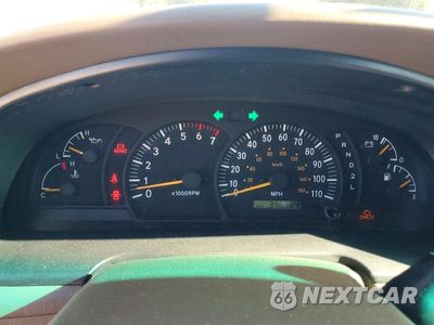 Zdjęcie 9 z 12 samochodu: 2001 TOYOTA TUNDRA ACCESS CAB LIMITED VIN:5TBRT38141S200920 - miniatura