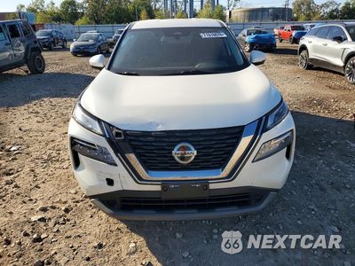 Piąte zdjęcie samochodu w środku: 2021 NISSAN ROGUE SV VIN:JN8AT3BB8MW202734 - miniatura