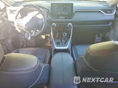 Zdjęcie 8 z 14 samochodu: 2021 TOYOTA RAV4 XLE PREMIUM VIN:JTMA1RFV0MD073327 - miniatura