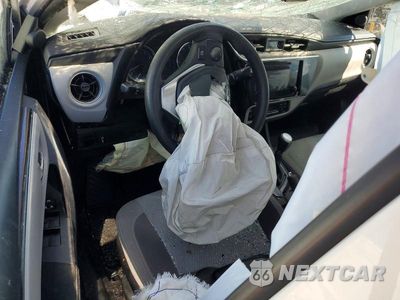 Zdjęcie 8 z 12 samochodu: 2017 TOYOTA COROLLA LE VIN:2T1BURHEXHC956038 - miniatura