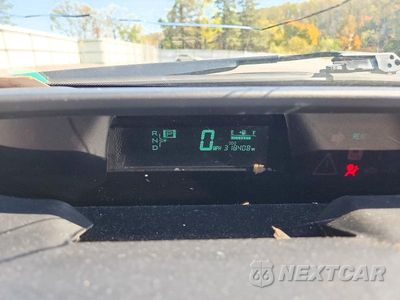 Zdjęcie 9 z 12 samochodu: 2007 TOYOTA PRIUS BASE VIN:JTDKB20U377683315 - miniatura
