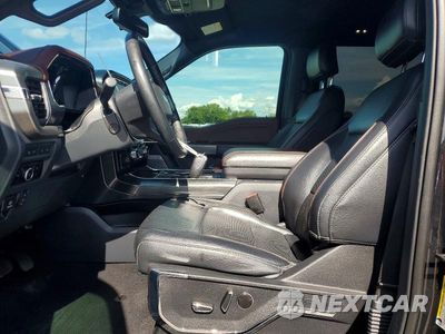 Zdjęcie 7 z 12 samochodu: 2023 FORD F150 VIN:1FTFW1E81PFD02014 - miniatura