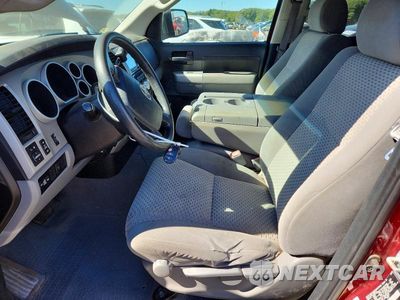 Zdjęcie 7 z 12 samochodu: 2007 TOYOTA TUNDRA SR5 VIN:5TBBT54147S453487 - miniatura